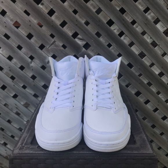 Nike Air Flight - Picture 2 of 5